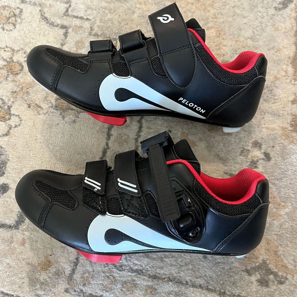 Peloton Cycling Shoes, Size 40